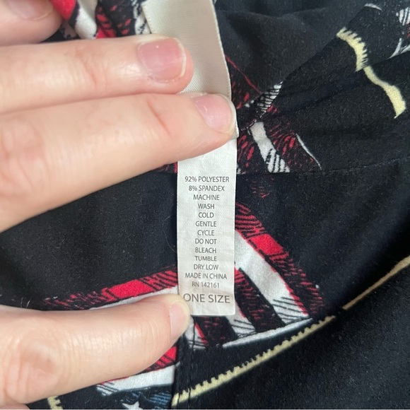 LuLaRoe American Flag & Statue of Liberty Legging Bundle - OS - Picture 15 of 15